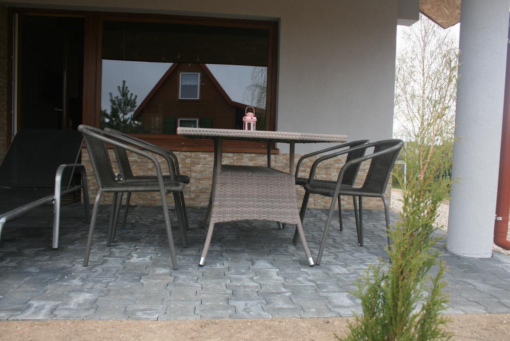 Apartamenty Jasmin I Lilia Jez. Sunowo Kolo Elku Chrzanowo Dış mekan fotoğraf